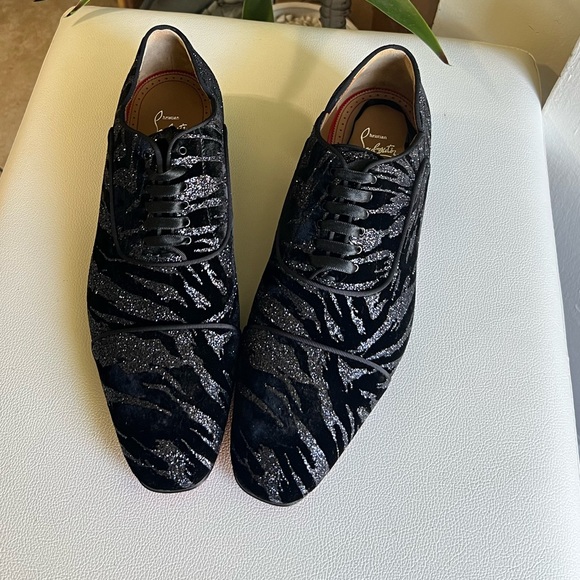 CHRISTIAN LOUBOUTIN Men’s Greggy Chick Cap Toe Oxford Size 10(43) NWOB